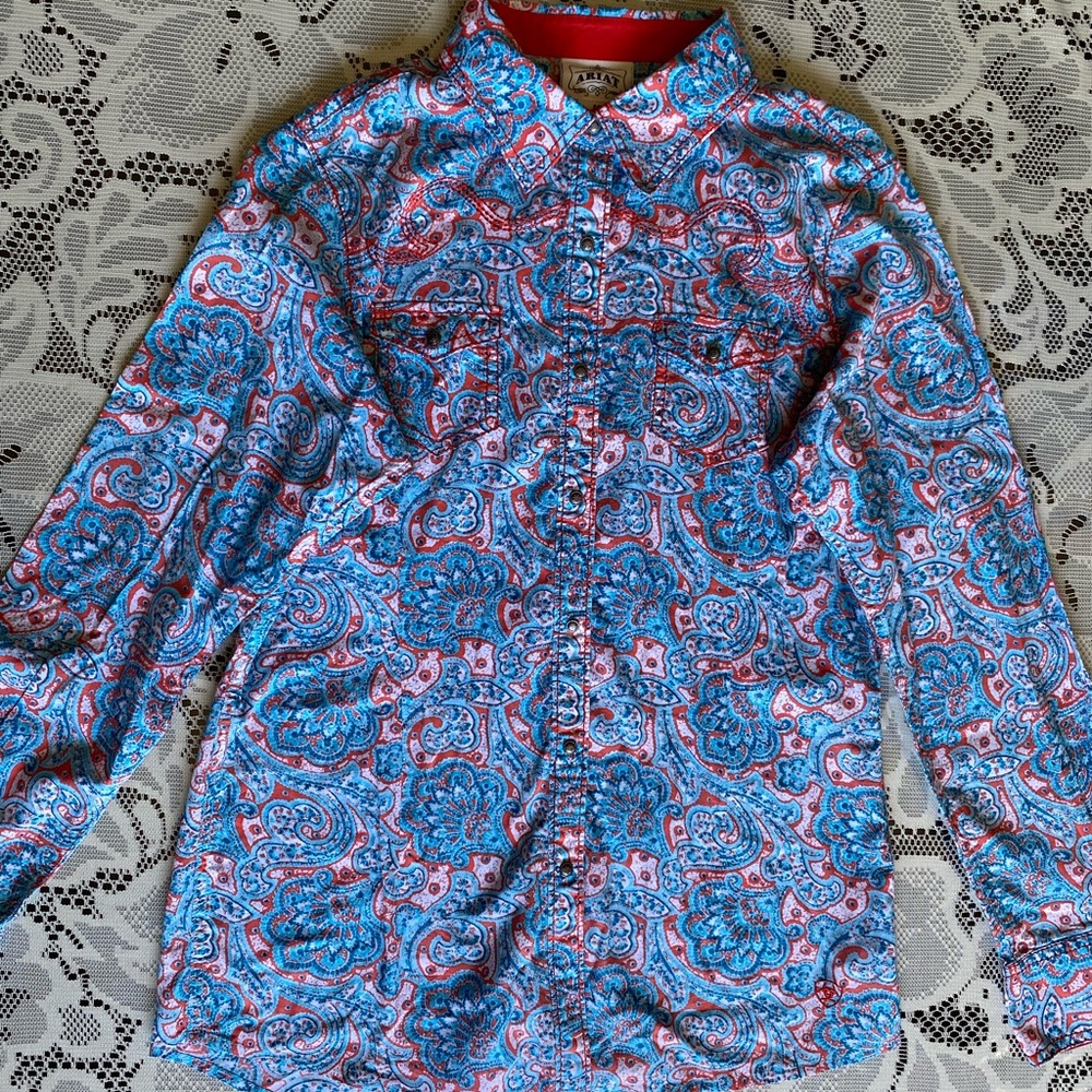 Ariat Bottom down long sleeve shirt